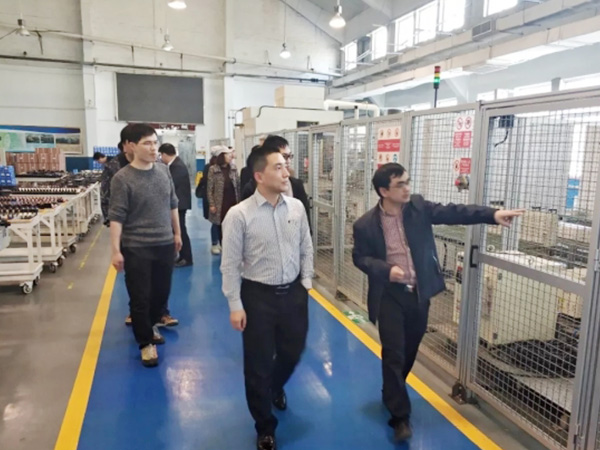 湖南瞻遠液壓有限公司,液壓泵銷售,|液壓配件制造,液壓系統(tǒng)設(shè)計,油泵電機組安裝