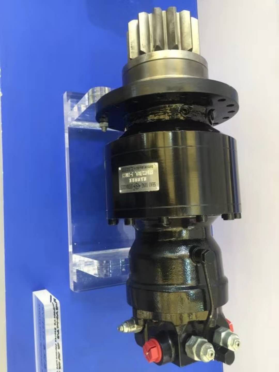 湖南瞻遠(yuǎn)液壓有限公司,液壓泵銷(xiāo)售,|液壓配件制造,液壓系統(tǒng)設(shè)計(jì),油泵電機(jī)組安裝